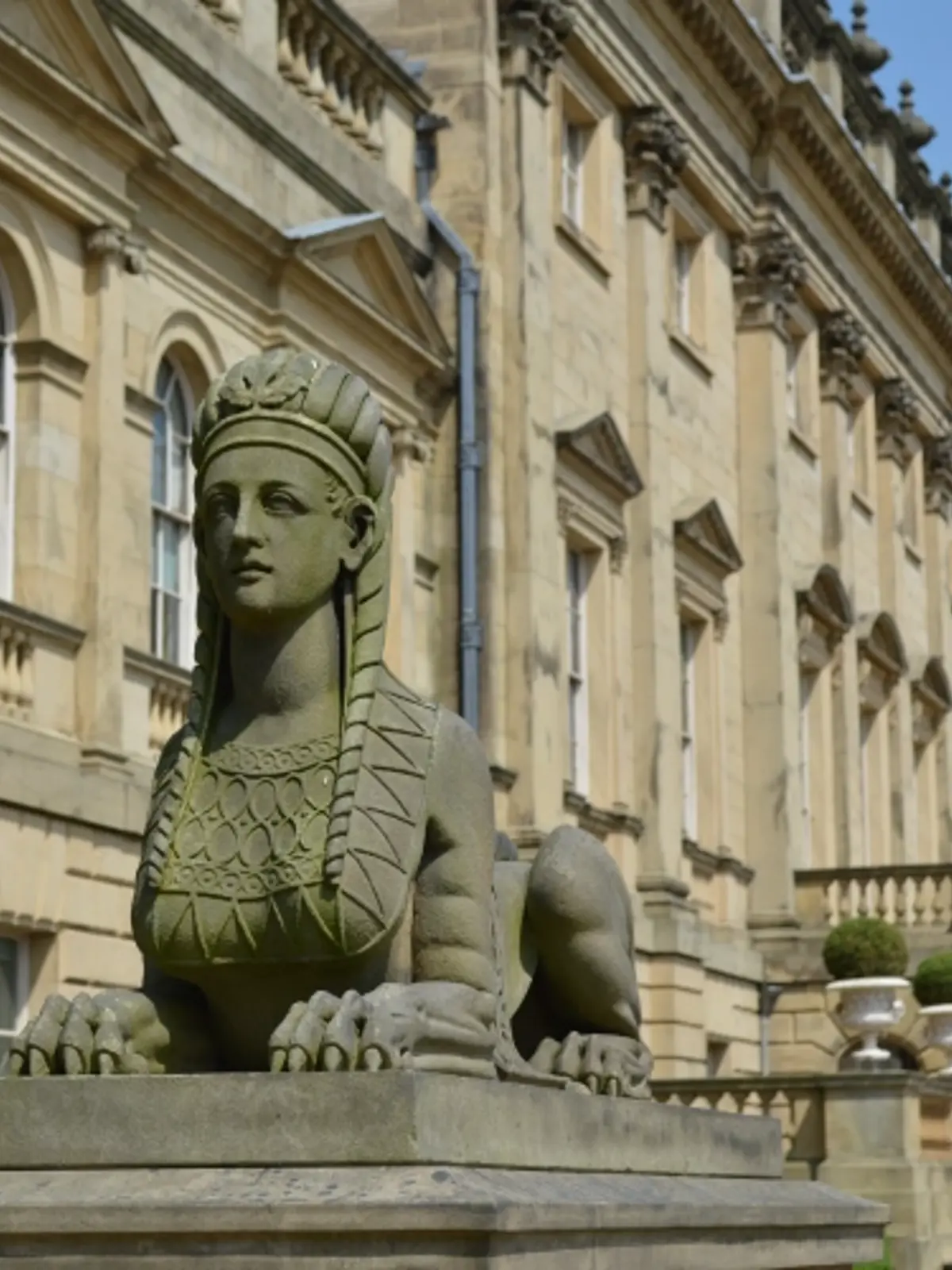 Study English Language Courses in Leeds | English Path