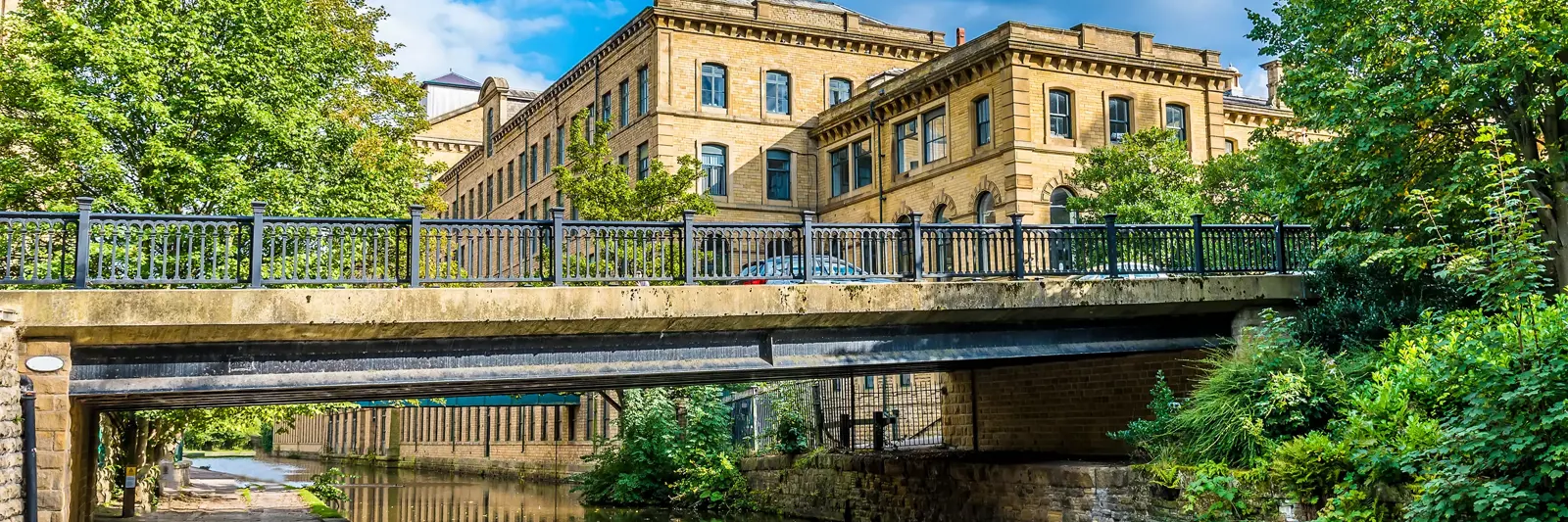 Study English Language Courses in Leeds | English Path